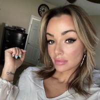 Nina K.