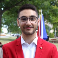 Yazdan Nikoo