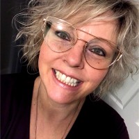 Karen G Bagnell