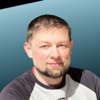 Artem Pashkov