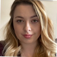 Dr Zara Simmons