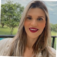Natally Azevedo