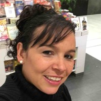 Erika Guigue, Mba