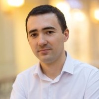 Дмитрий Шаров