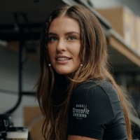Lindsey Miller