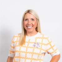Amy Henson (Oakes)