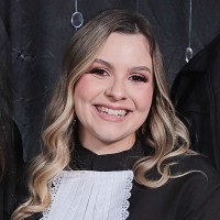 Flávia Vasconcelos