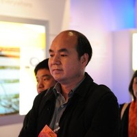 Mingfeng Wang