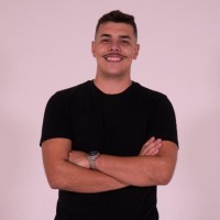 Chrystian R.