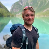 Torbjørn H Bratten