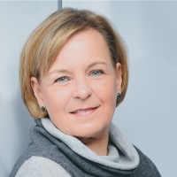 Claudia Voss
