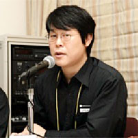 Yoshinobu Adachi