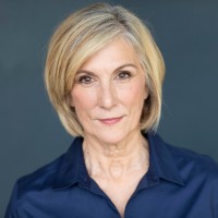 Suellen Burton