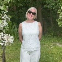 Jo Atkins