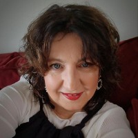 Angela Van Middelkoop