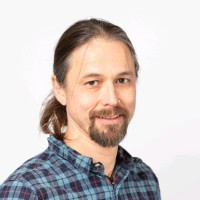 Simon Crisp