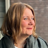 Yvonne Van Dijk
