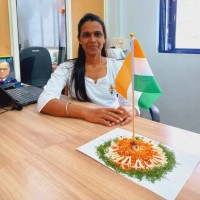 Dr. Roshna Jaid-Zende