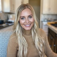 Stephanie Lively