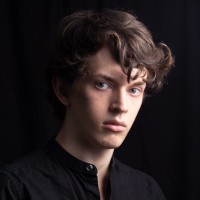 Tom Chisholm