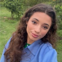 Larissa Ferreira Dos Santos