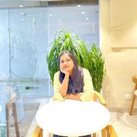 Dr. Meera Roofia