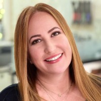 Cássia Renata Gonçalves de Campos Oliveira