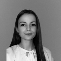 Dóra Lili Krattinger