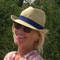 Monique Olthof