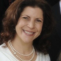 Leora Lewis