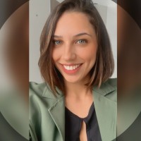 Julia Aparecida De Aquino