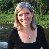 Laura J Shope