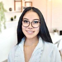 Ada Lizzett Irene Tupa Arapa