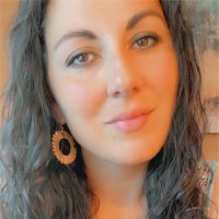 Lindsey Farrell-Danias