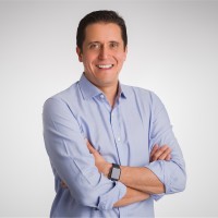Mikhail Mora, Cfa