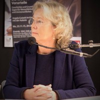 Angela Gutzeit
