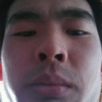 陆新伟