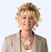 Yvonne Roes