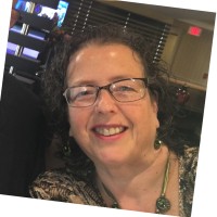 Gloria DeVine