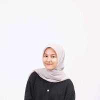 Lia Suci Rahmania