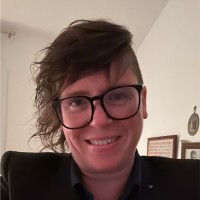Carmen Defoy, Mba