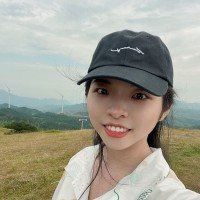 Helia Huang