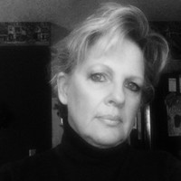 Julie Nelsen