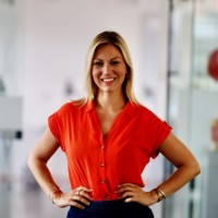 Esther Murlasits, Ma