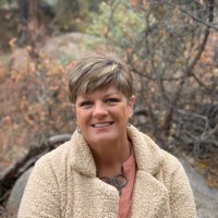 Beth White
