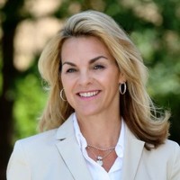 Heidi L Bruner