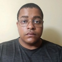 Eduardo Santos de Paula