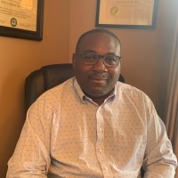 Dr. Gabriel Muzanenhamo Dha, Mha