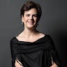 CAFÉ COM MARIELA PAROLINI