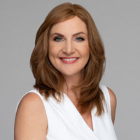 Theresa Van Greunen, Apr